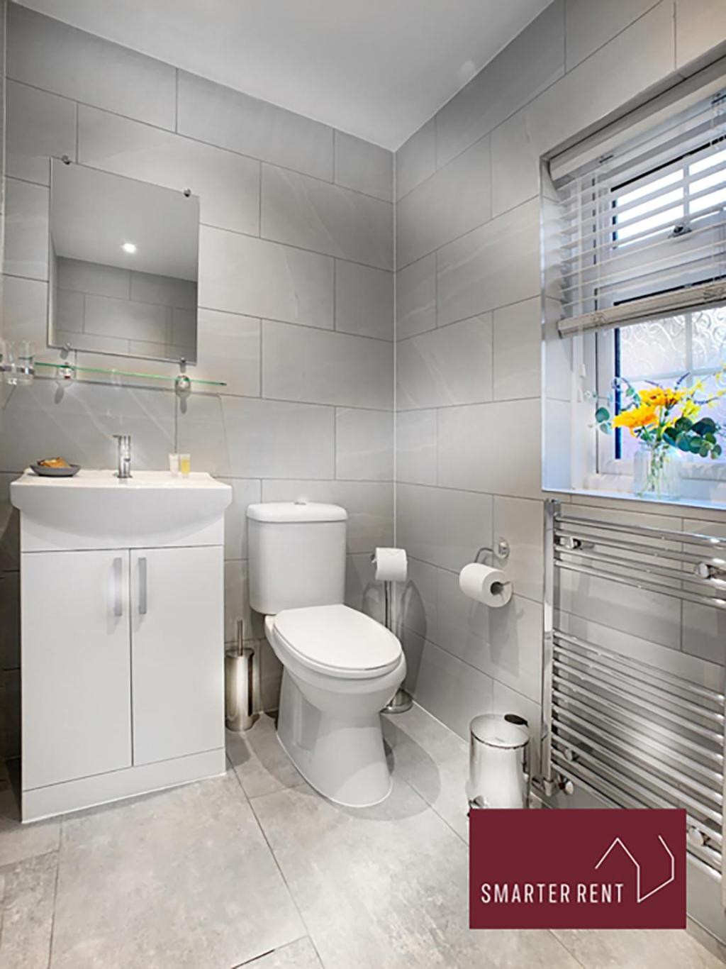 Ferienwohnung Wokingham - 2 Bed Modern House - Parking Exterior foto